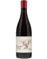 Momento Tinta Barocca 2021 wine bottle shot
