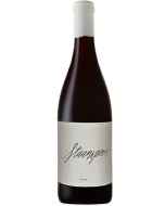 Staanspoor Syrah wine botle shot