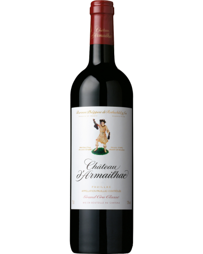 d'Armailhac Pauillac 2021 wine bottle shot