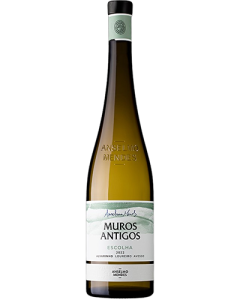 Anselmo Mendes Muros Antigos Escolha 2023 wine bottle shot