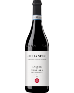 Giulia Negri Langhe Nebbiolo 2021 wine bottle shot