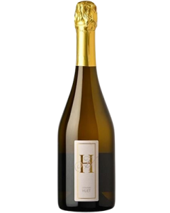 Huet Pétillant Brut 2019 wine bottle shot