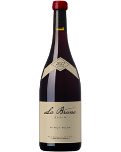 La Brune Pinot Noir 2023 wine bottle shot